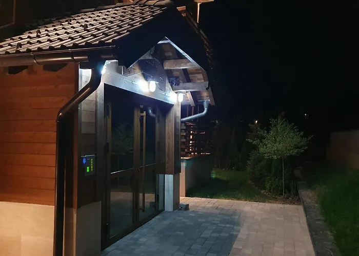 Aura J&p 즐라티보